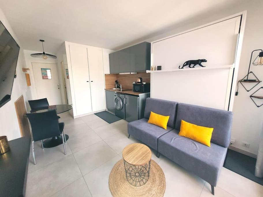 Ginkgo Studio - Piscine, Proche De La Mer, Golf, Wifi Mandelieu-La Napoule Exterior photo