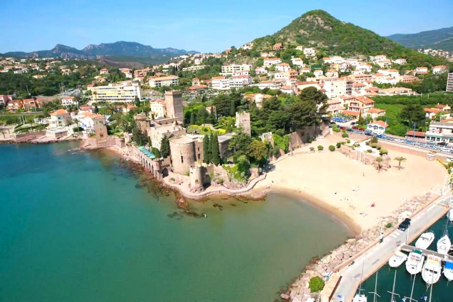 Ginkgo Studio - Piscine, Proche De La Mer, Golf, Wifi Mandelieu-La Napoule Exterior photo